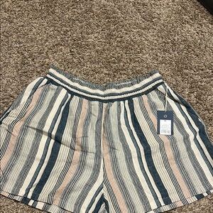 NWT Stripped Linen Shorts